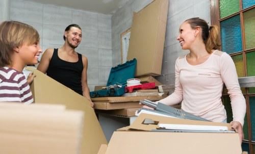 Man and van moving boxes and furniture in Wallington