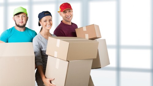 Professional handling of household items during a Wallington move