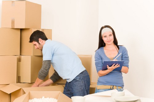 Removal van covering Wallington and nearby areas