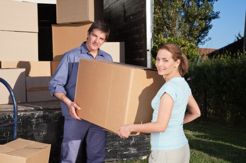 Affordable man and van service in Wallington for furniture delivery
